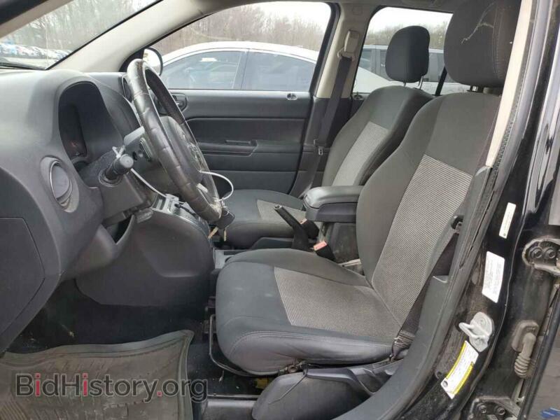 2012 Jeep COMPASS (VIN 1C4NJDEBXCD655719) — photo 7 of 13