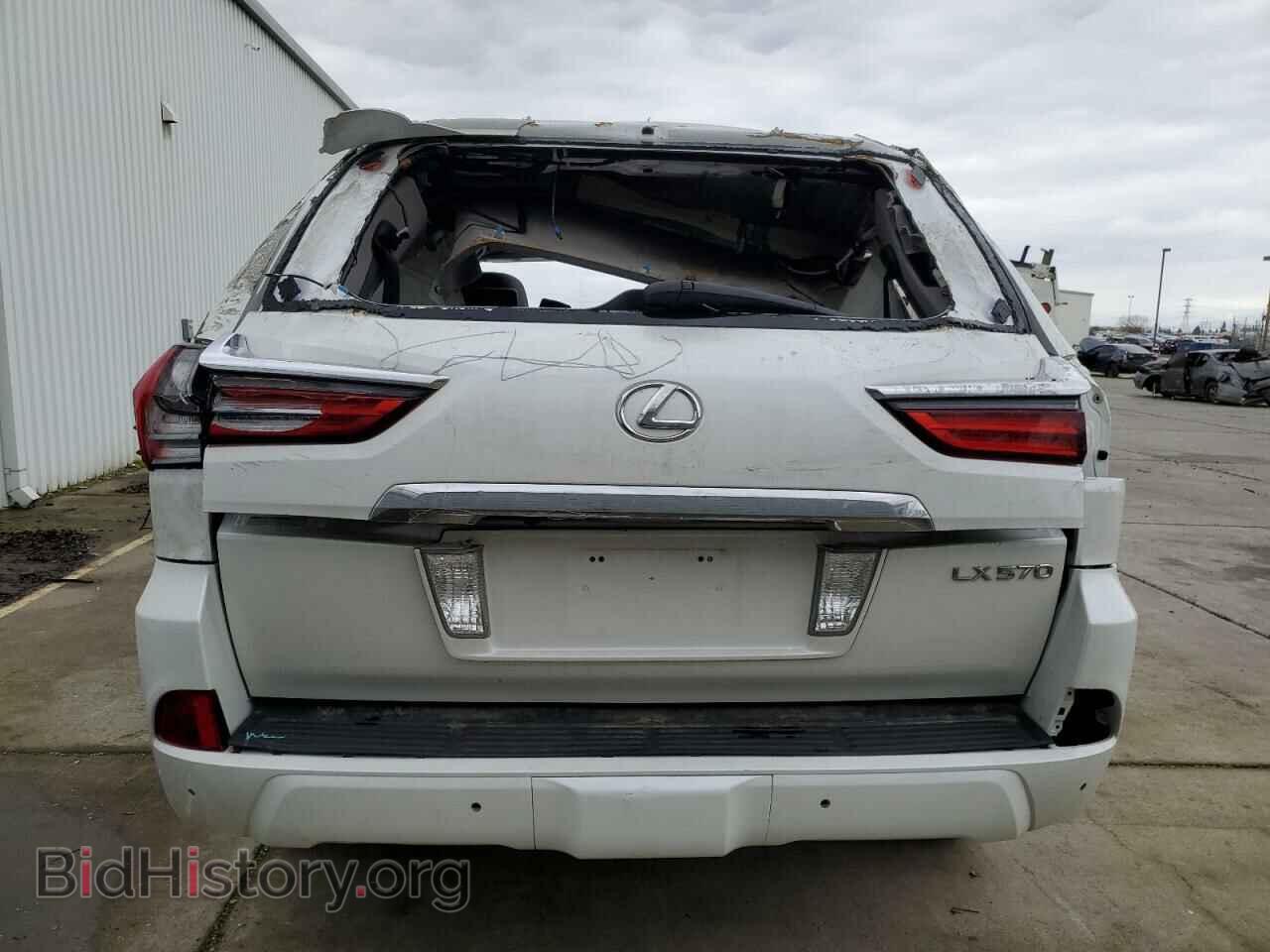 2017 LEXUS LX570 - VIN: JTJHY7AX9H4238849 - Фото 6