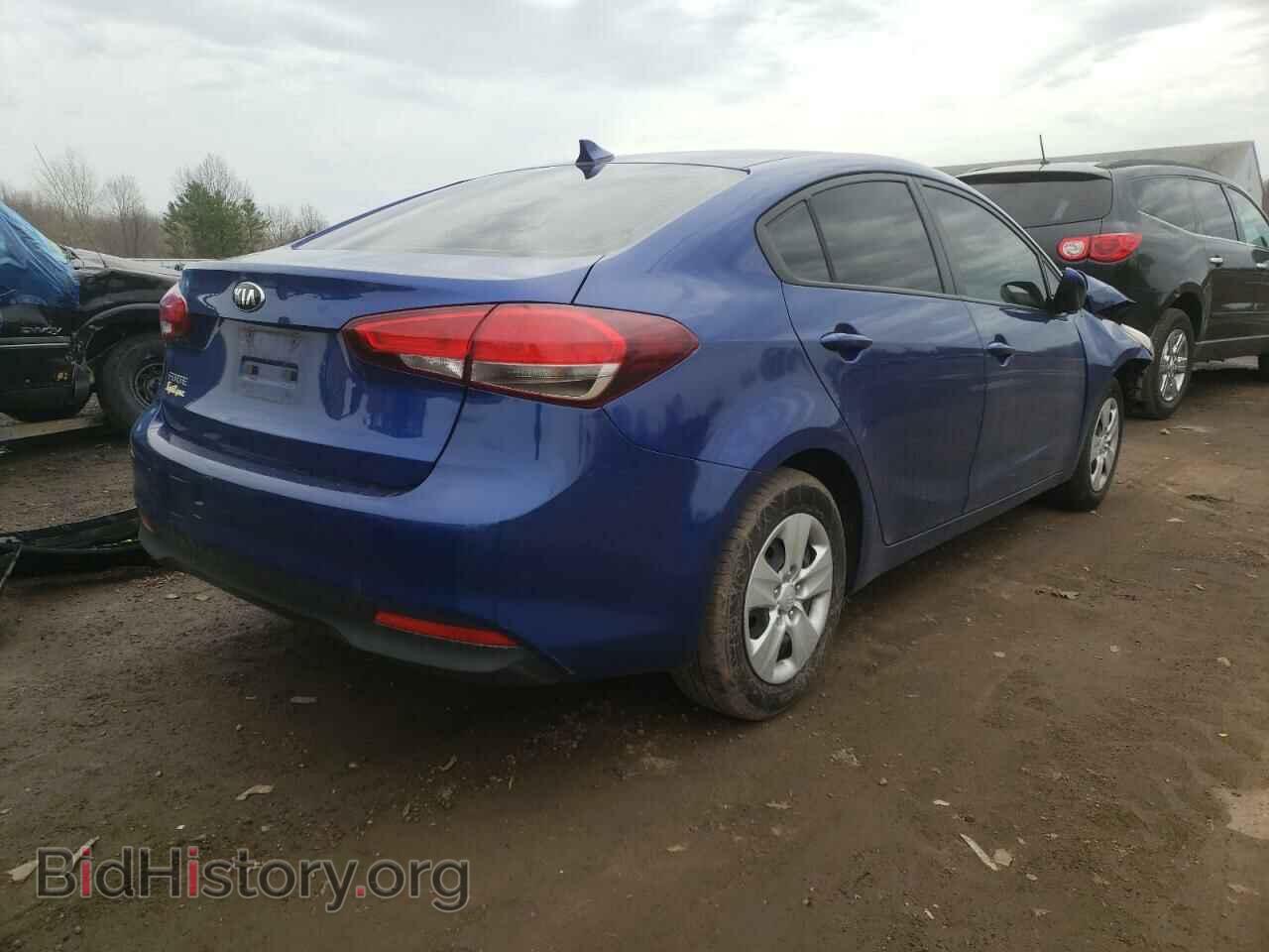 2017 KIA FORTE - VIN: 3KPFK4A71HE042865 - Фото 4