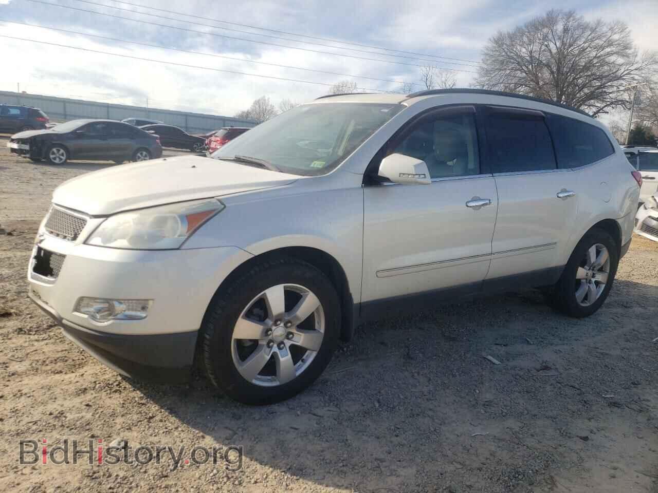 Photo 1GNKVLED1BJ157127 - CHEVROLET TRAVERSE 2011