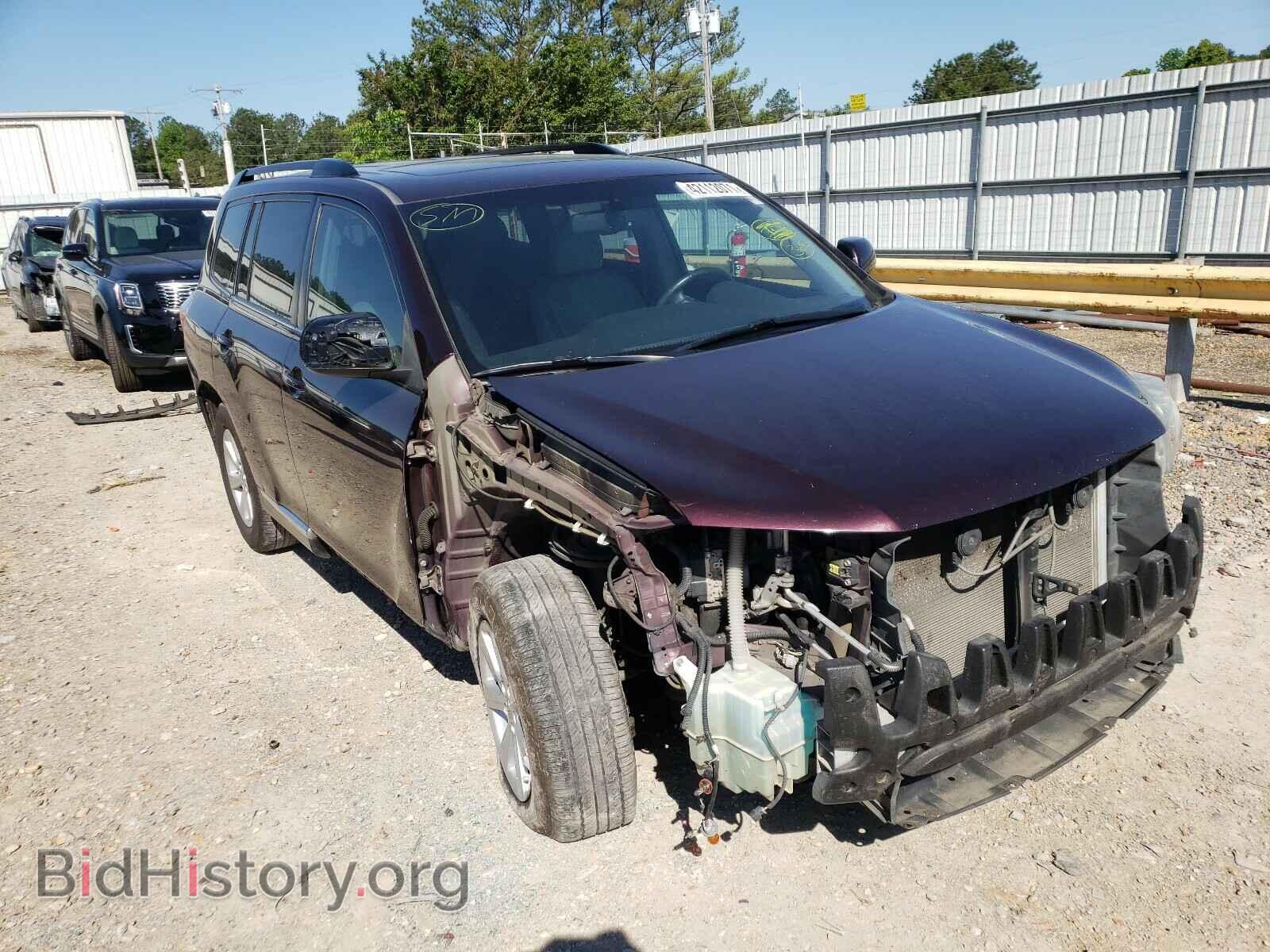 Photo 5TDZK3EH0BS034960 - TOYOTA HIGHLANDER 2011