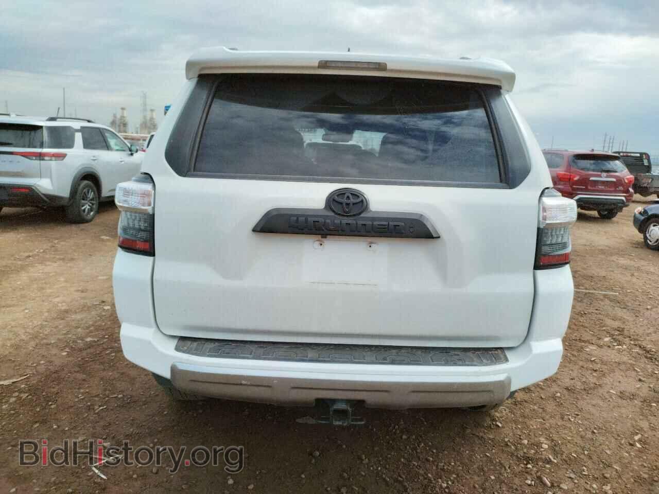 2020 TOYOTA 4RUNNER - VIN: JTEBU5JR0L5786800 - Фото 6