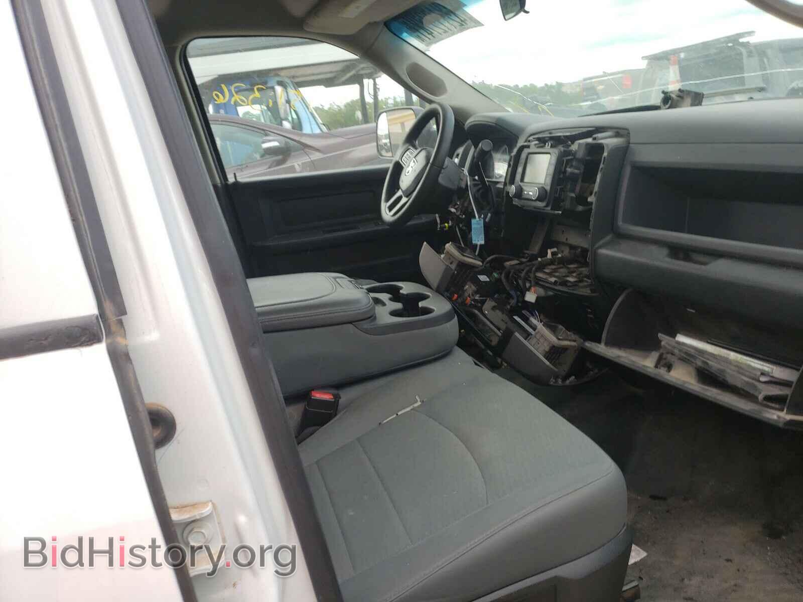 2017 RAM 2500 - VIN: 3C6UR5HL4HG726414 - Photo 5