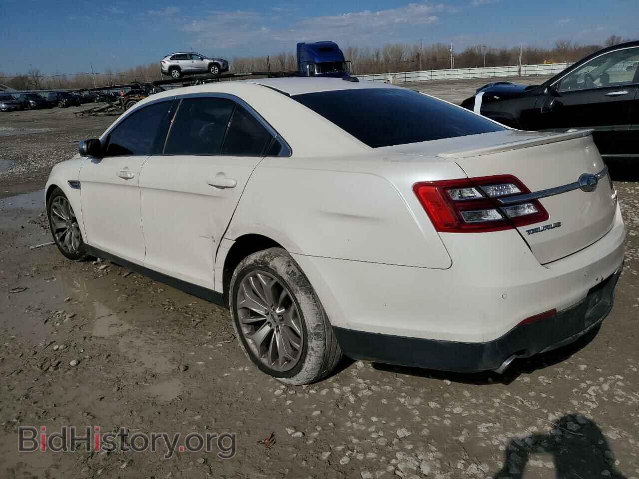 2015 FORD TAURUS - VIN: 1FAHP2F86FG208381 - Фото 2