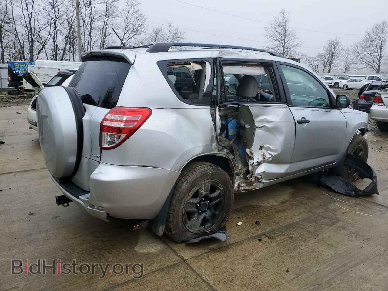 2011 TOYOTA RAV4 - VIN: 2T3BF4DV8BW094079 - Фото 3