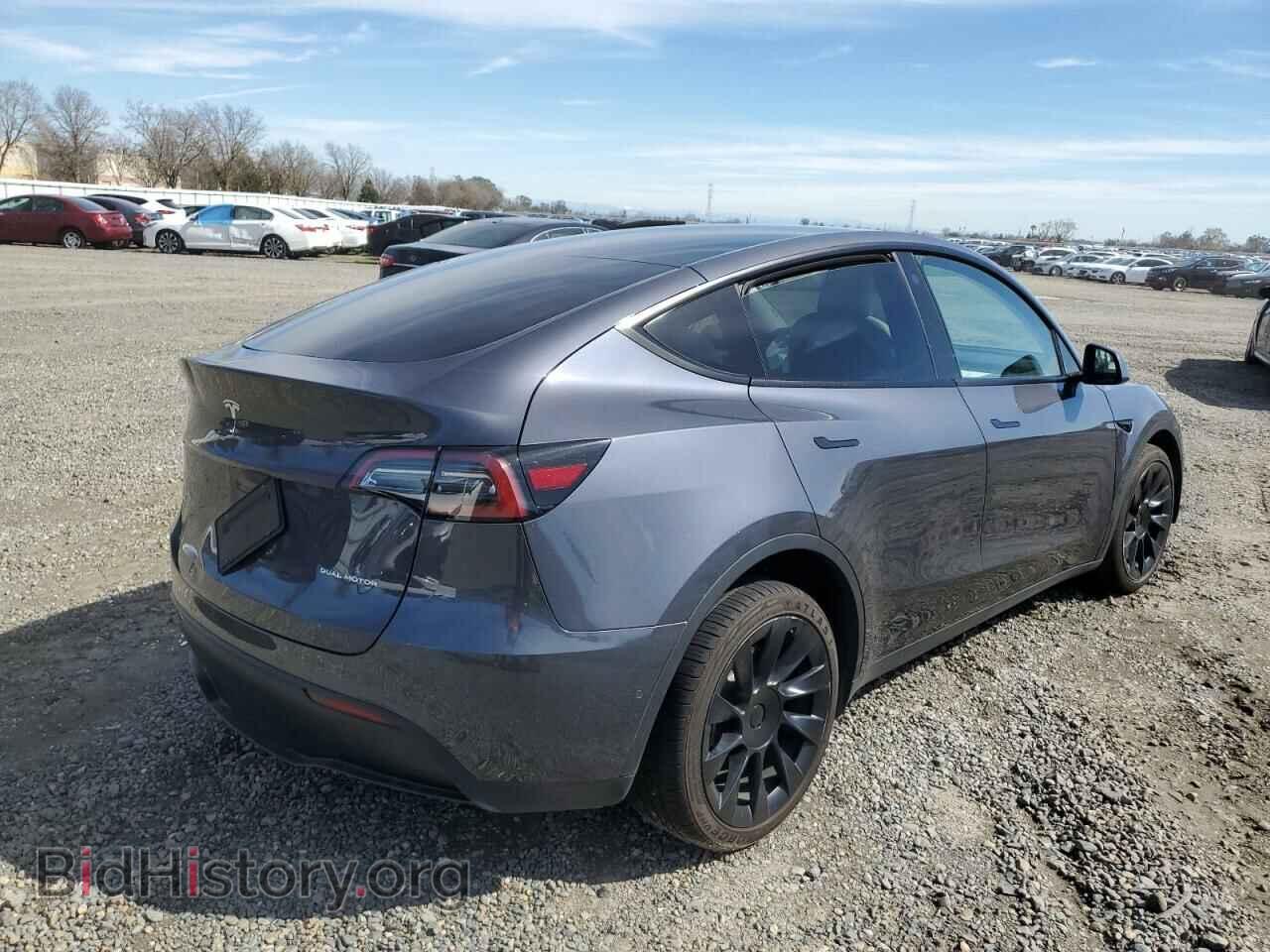 2022 TESLA MODEL Y - VIN: 7SAYGDEE7NF355690 - Фото 3