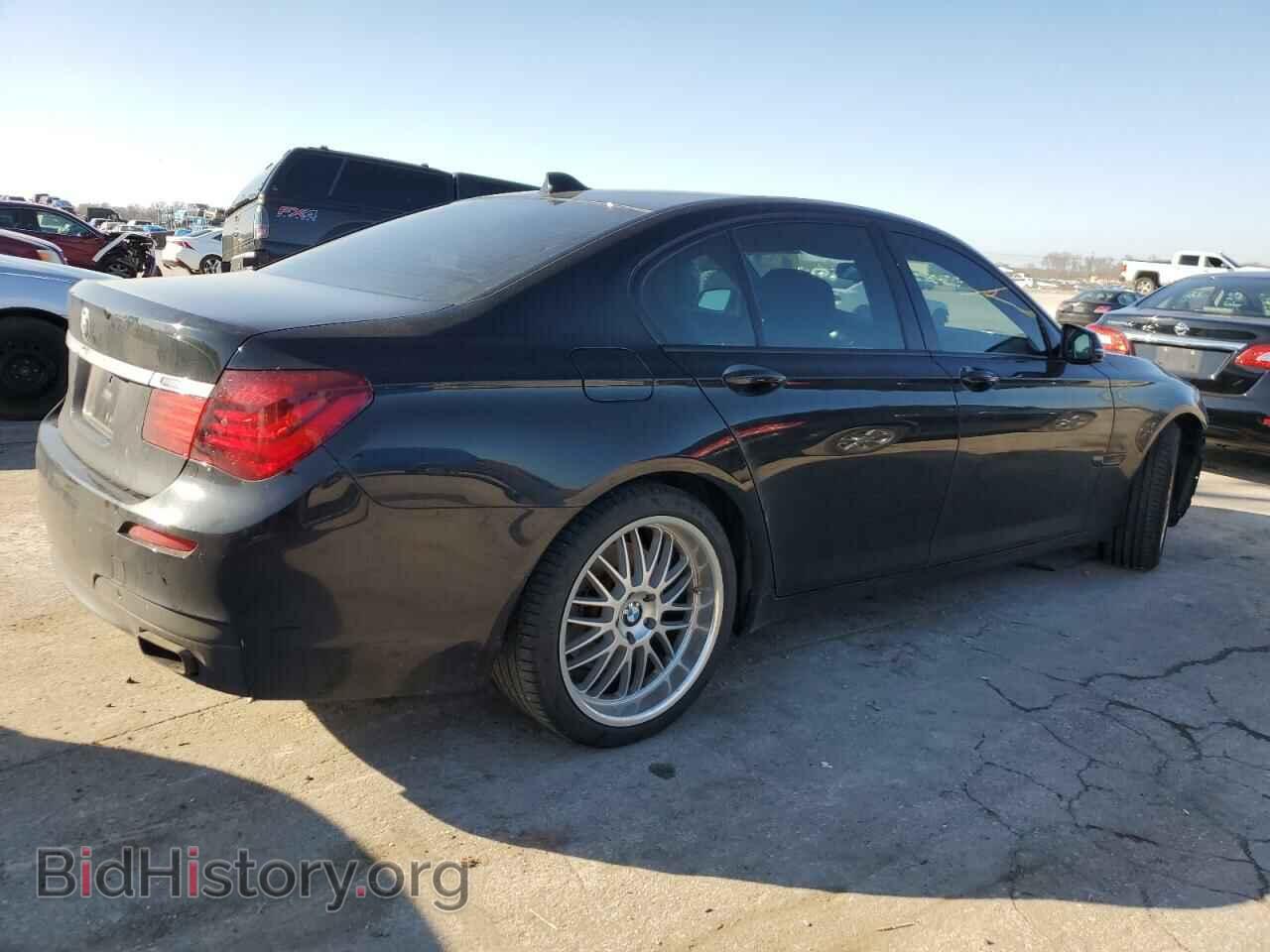 2013 BMW 7 SERIES - VIN: WBAYA6C55DD143743 - Фото 3