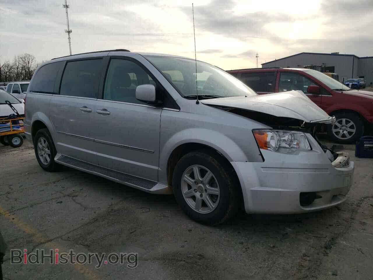 2010 CHRYSLER MINIVAN - VIN: 2A4RR5D12AR460355 - Photo 4