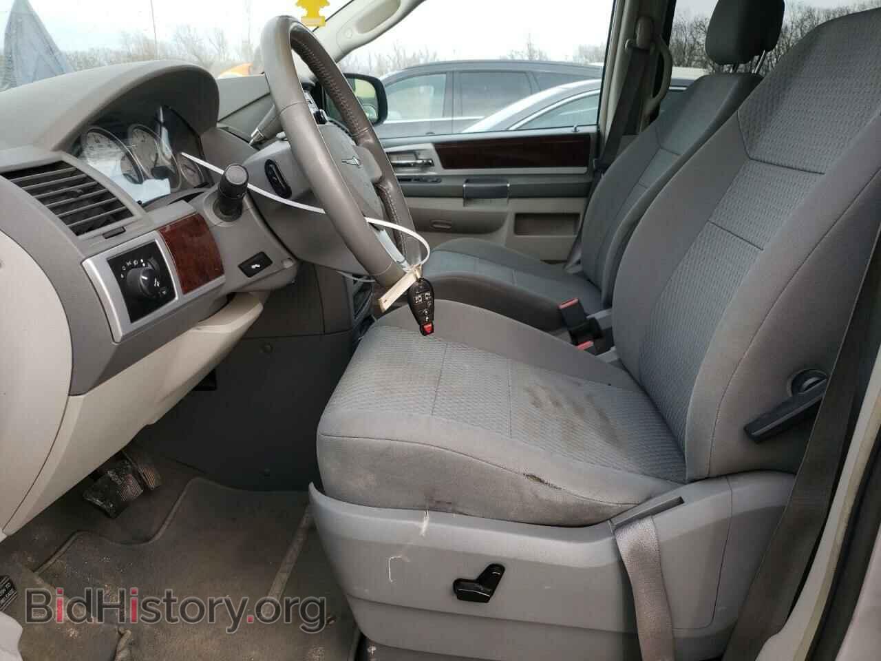 2010 CHRYSLER MINIVAN - VIN: 2A4RR5D12AR460355 - Photo 7