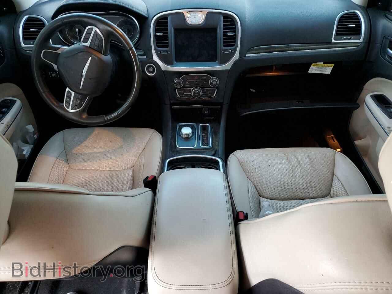 2019 CHRYSLER 300 - VIN: 2C3CCAEG4KH683095 - Фото 8