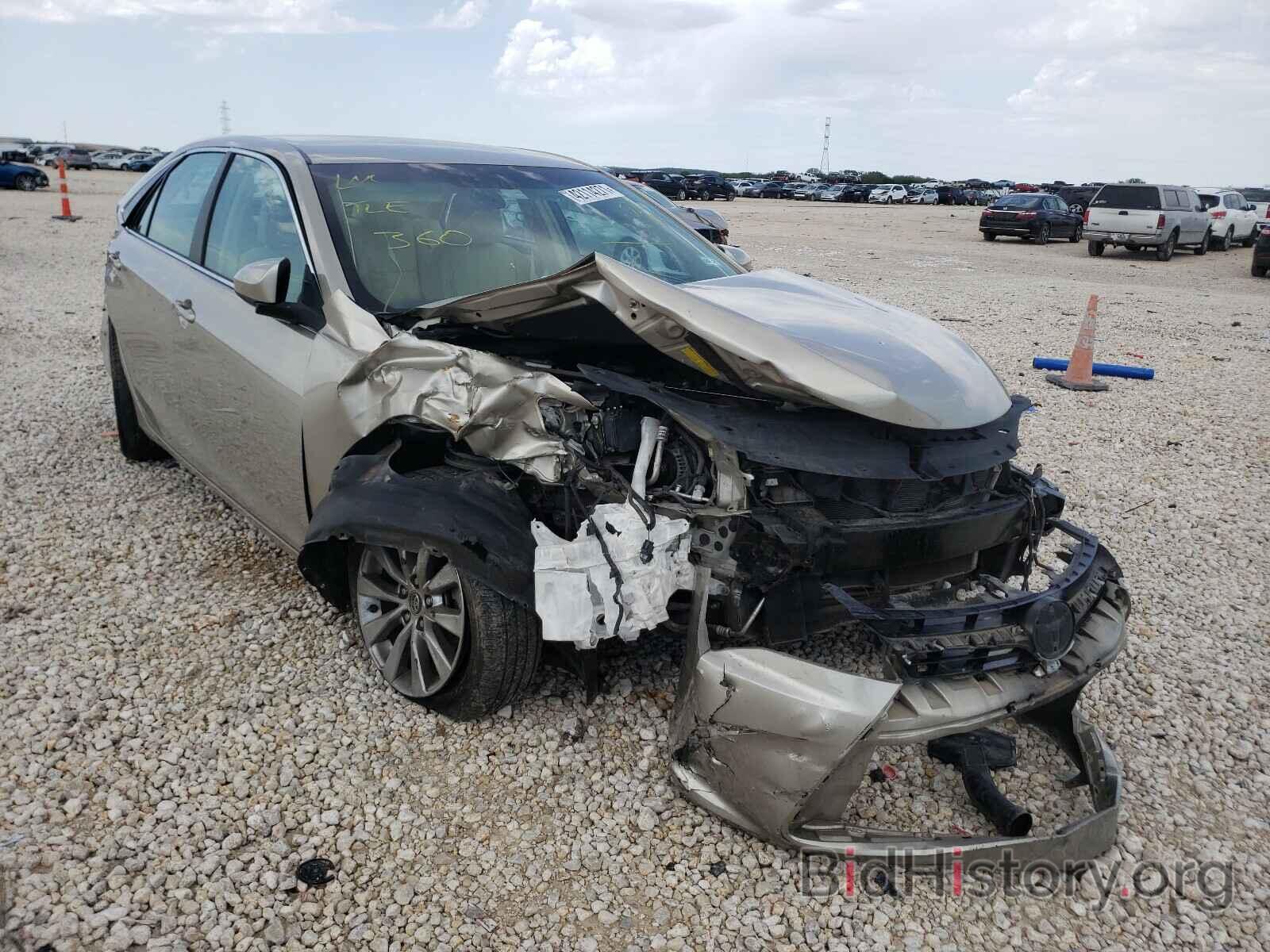 Photo 4T4BF1FK7GR526085 - TOYOTA CAMRY 2016