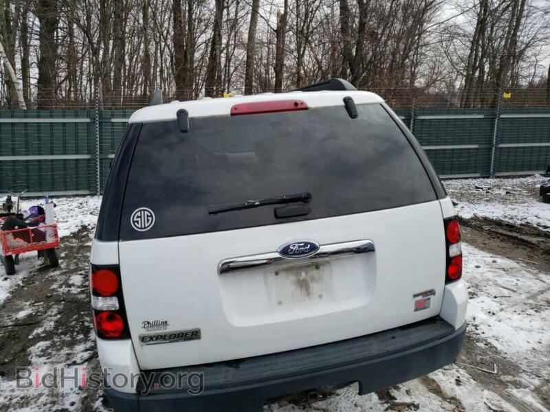 2007 Ford EXPLORER (VIN 1FMEU73E77UA99957) — фото 6 из 14
