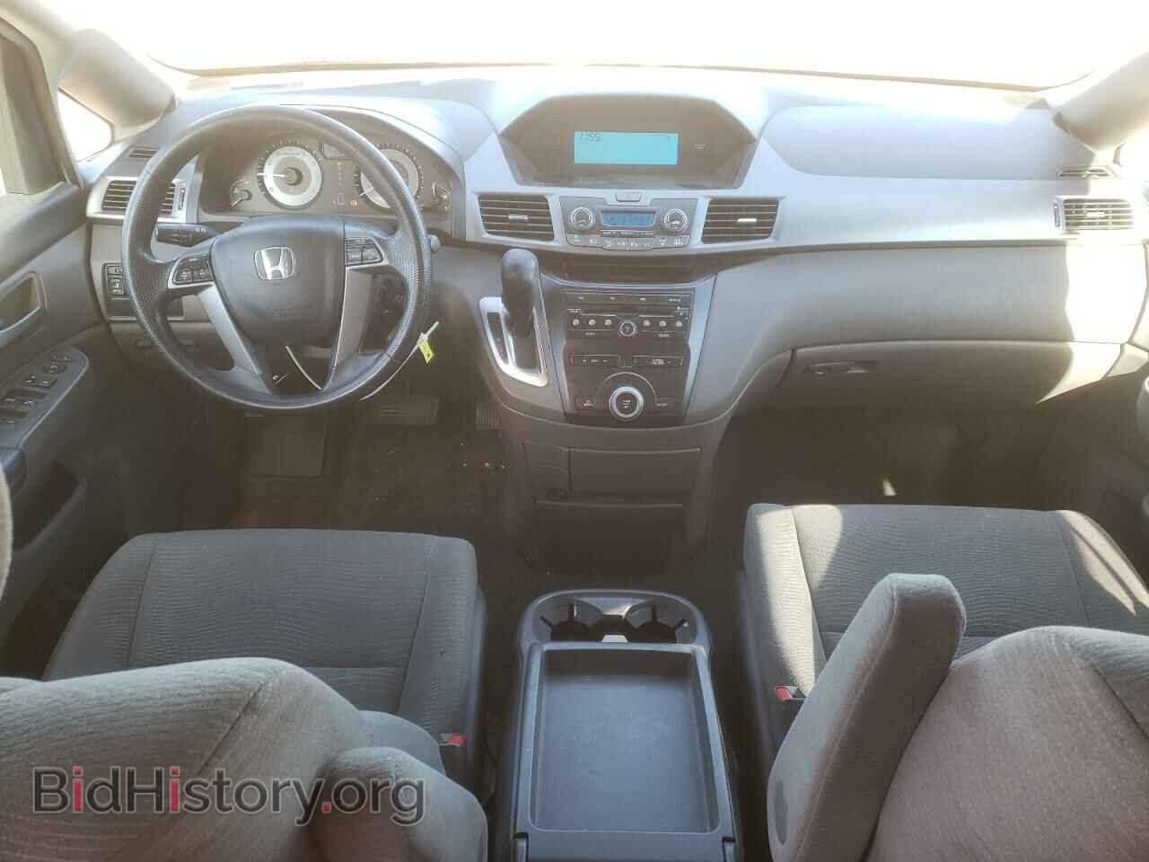 2011 HONDA All Models - VIN: 5FNRL5H45BB082153 - Фото 8
