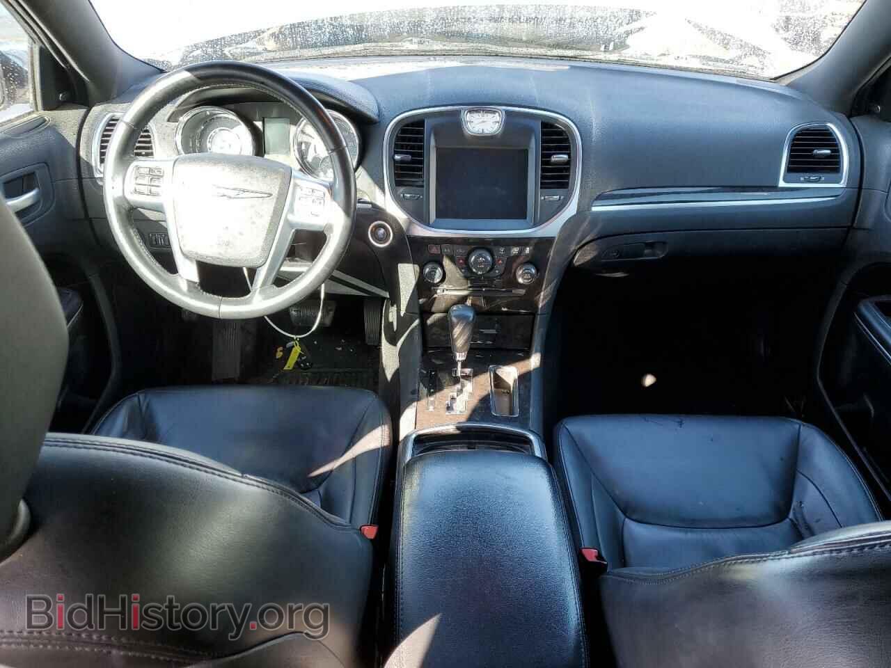 2011 CHRYSLER 300 - VIN: 2C3CA5CGXBH522315 - Фото 8