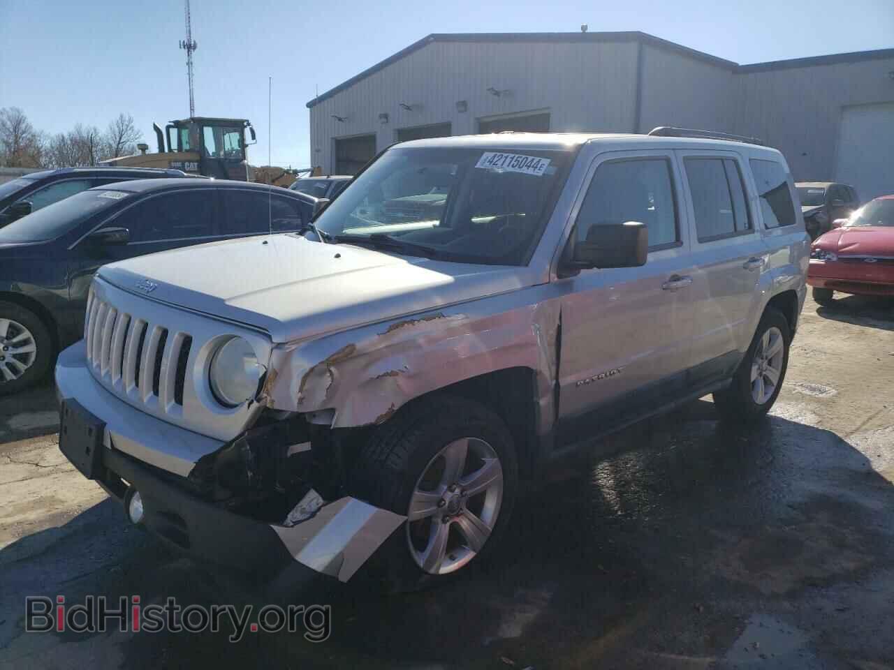 Фотография 1J4NF1GB1BD173520 - JEEP PATRIOT 2011
