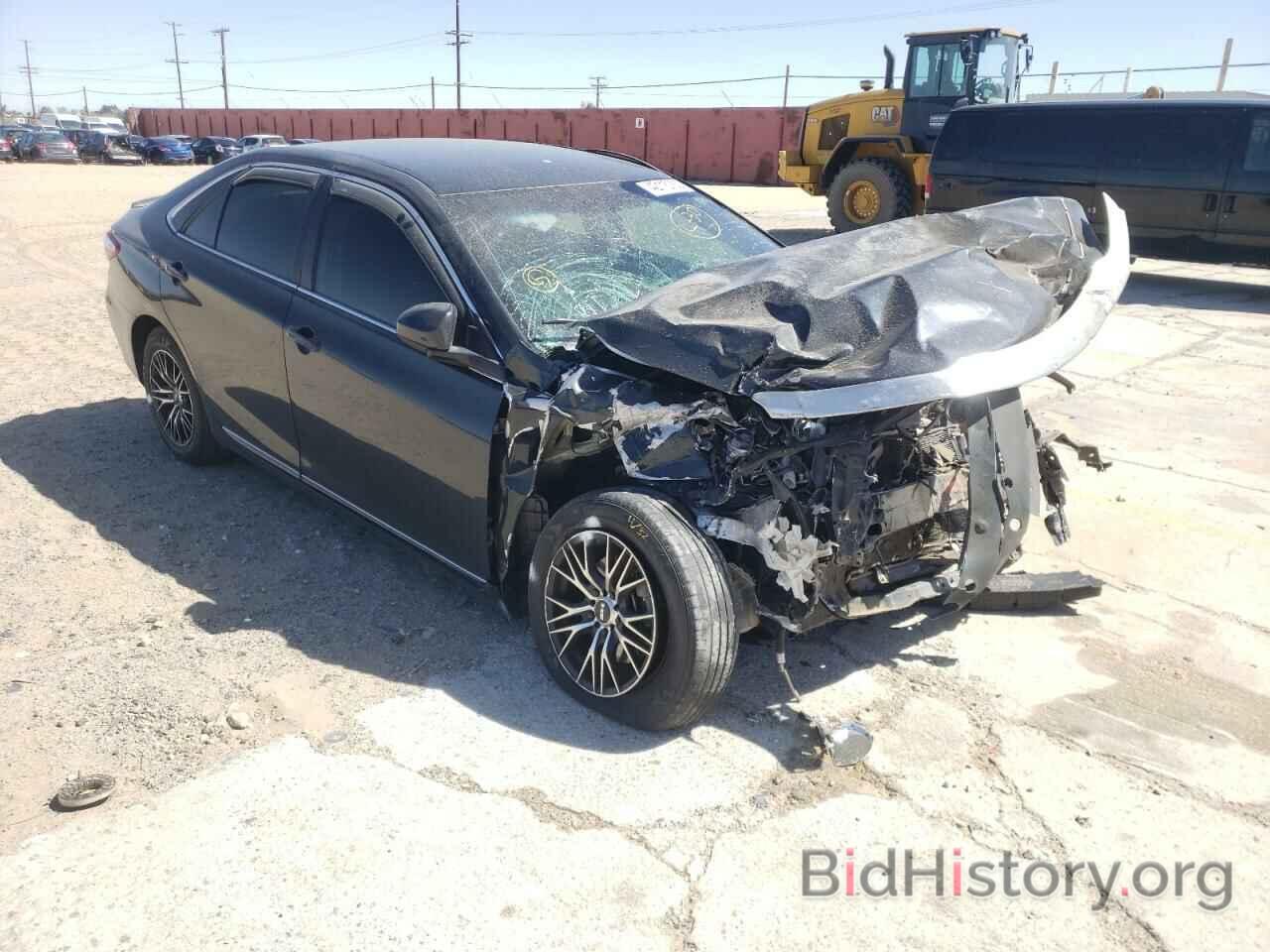 Photo 4T4BF1FK4GR569492 - TOYOTA CAMRY 2016