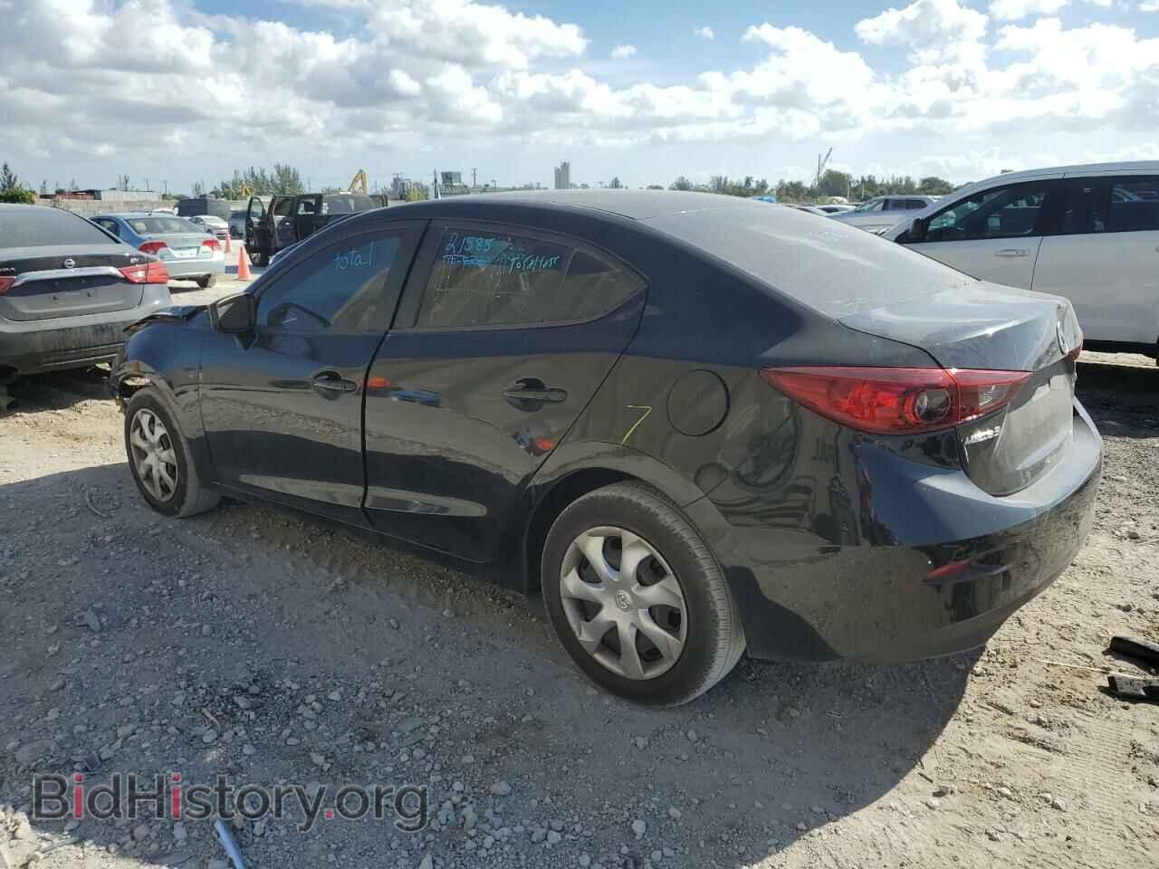 2018 MAZDA 3 - VIN: 3MZBN1U76JM213862 - Фото 2