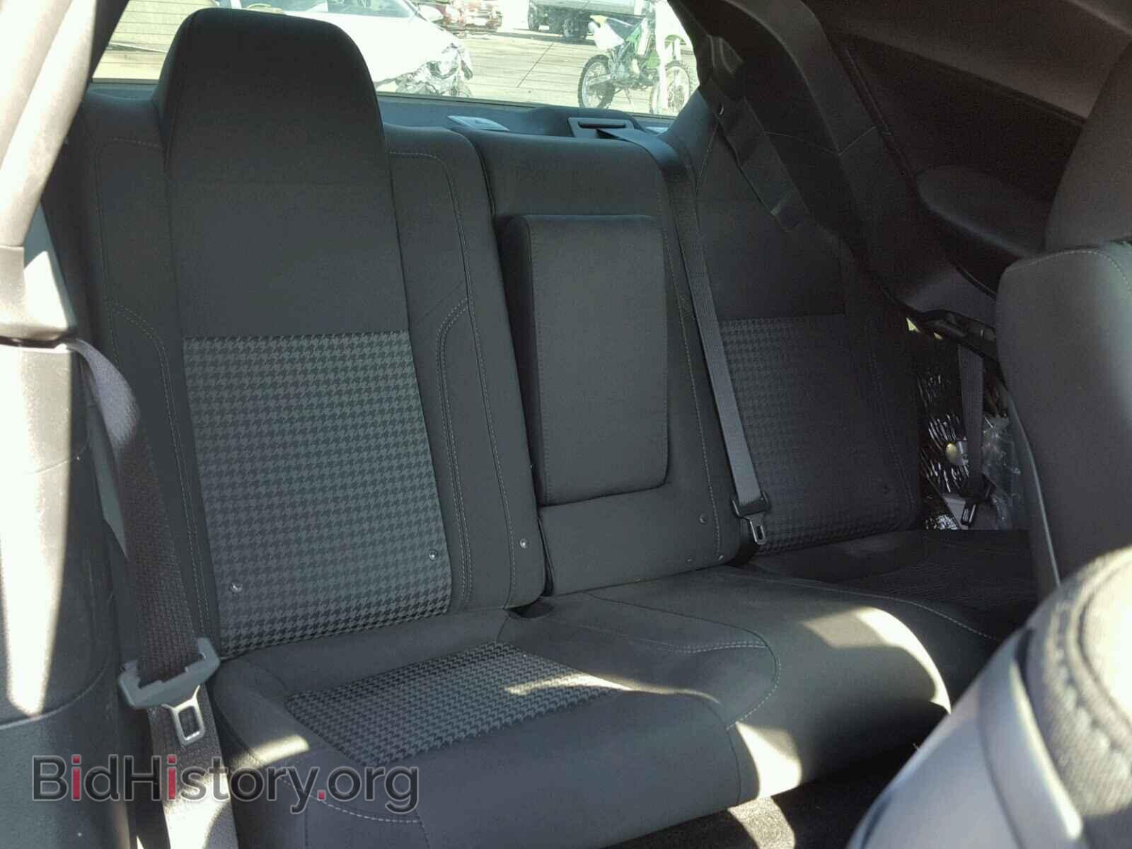 2017 DODGE CHALLENGER - VIN: 2C3CDZAGXHH601106 - Фото 6