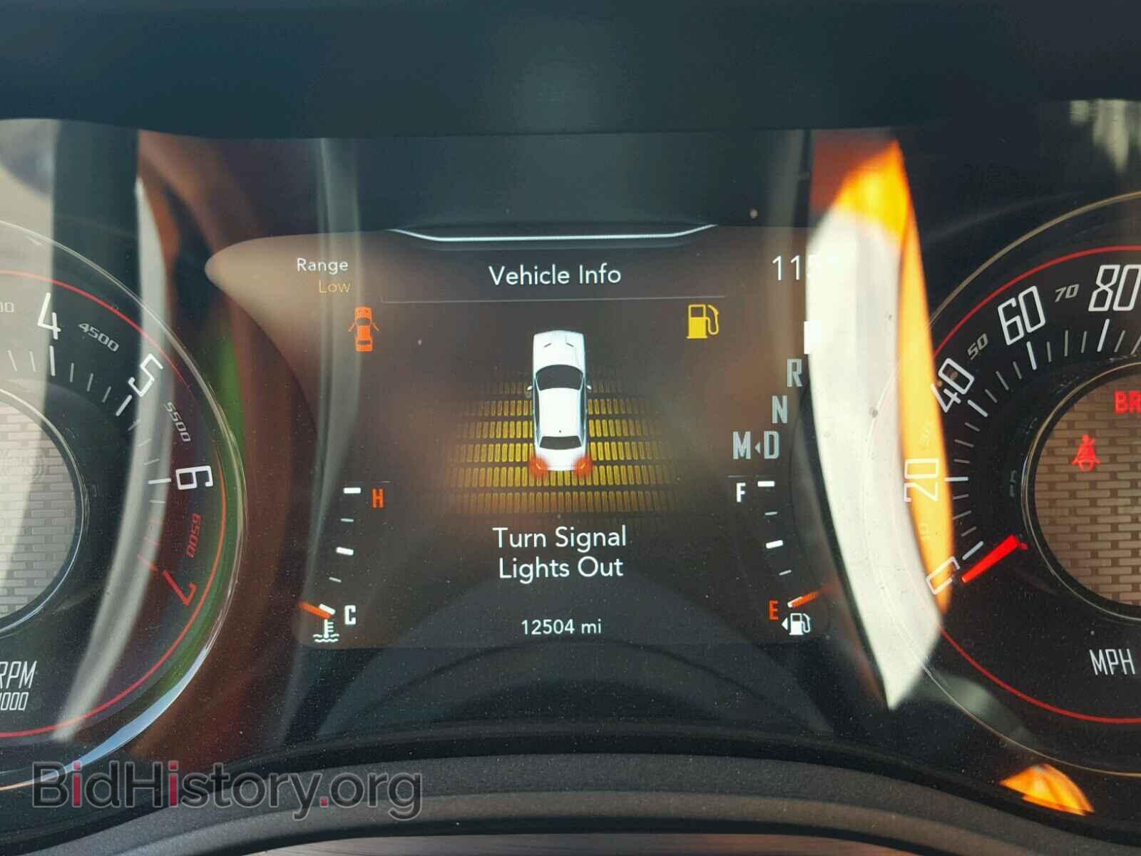 2017 DODGE CHALLENGER - VIN: 2C3CDZAGXHH601106 - Фото 8