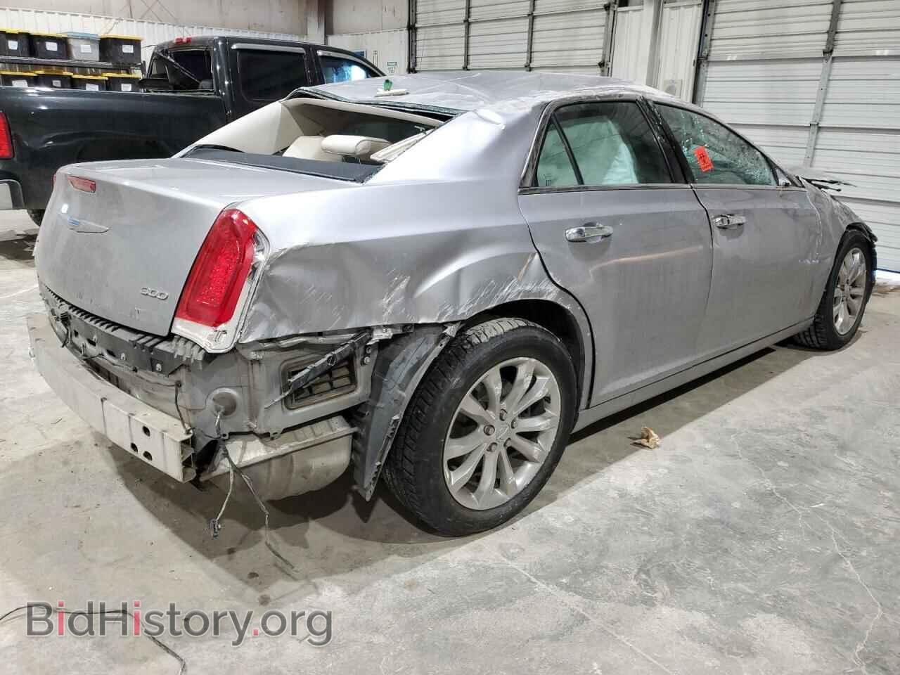 2018 CHRYSLER 300 - VIN: 2C3CCAKG5JH194613 - Фото 3