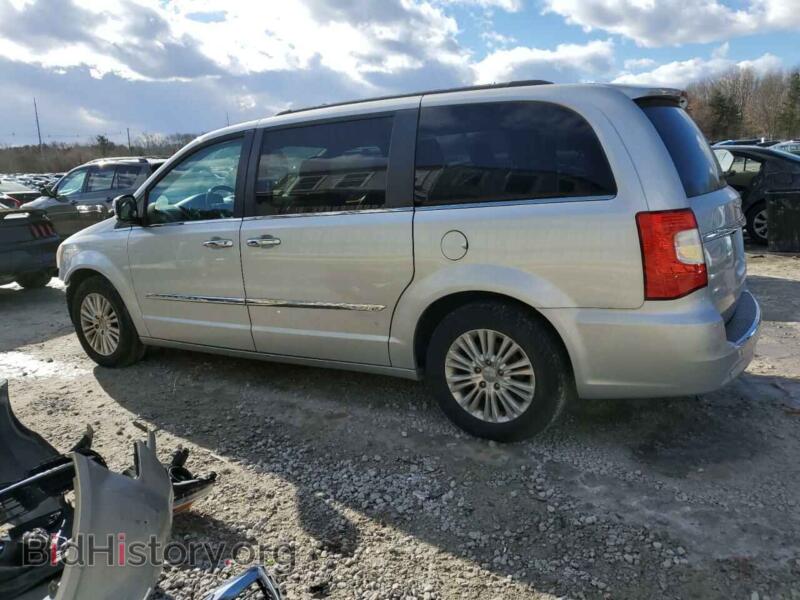 2011 Chrysler MINIVAN (VIN 2A4RR8DGXBR780854) — photo 2 of 14