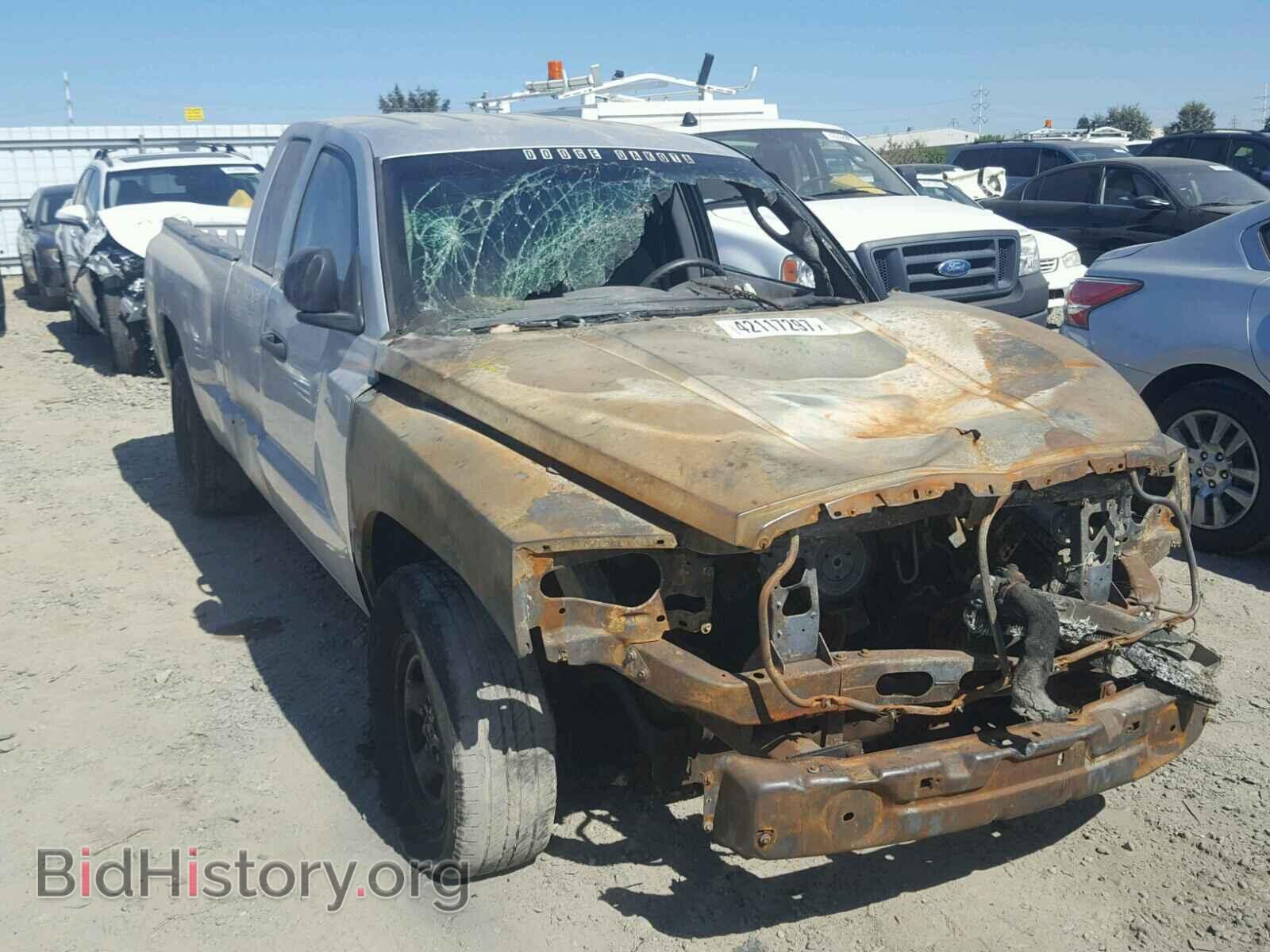 Photo 1D7HE22K15S166155 - DODGE DAKOTA 2005