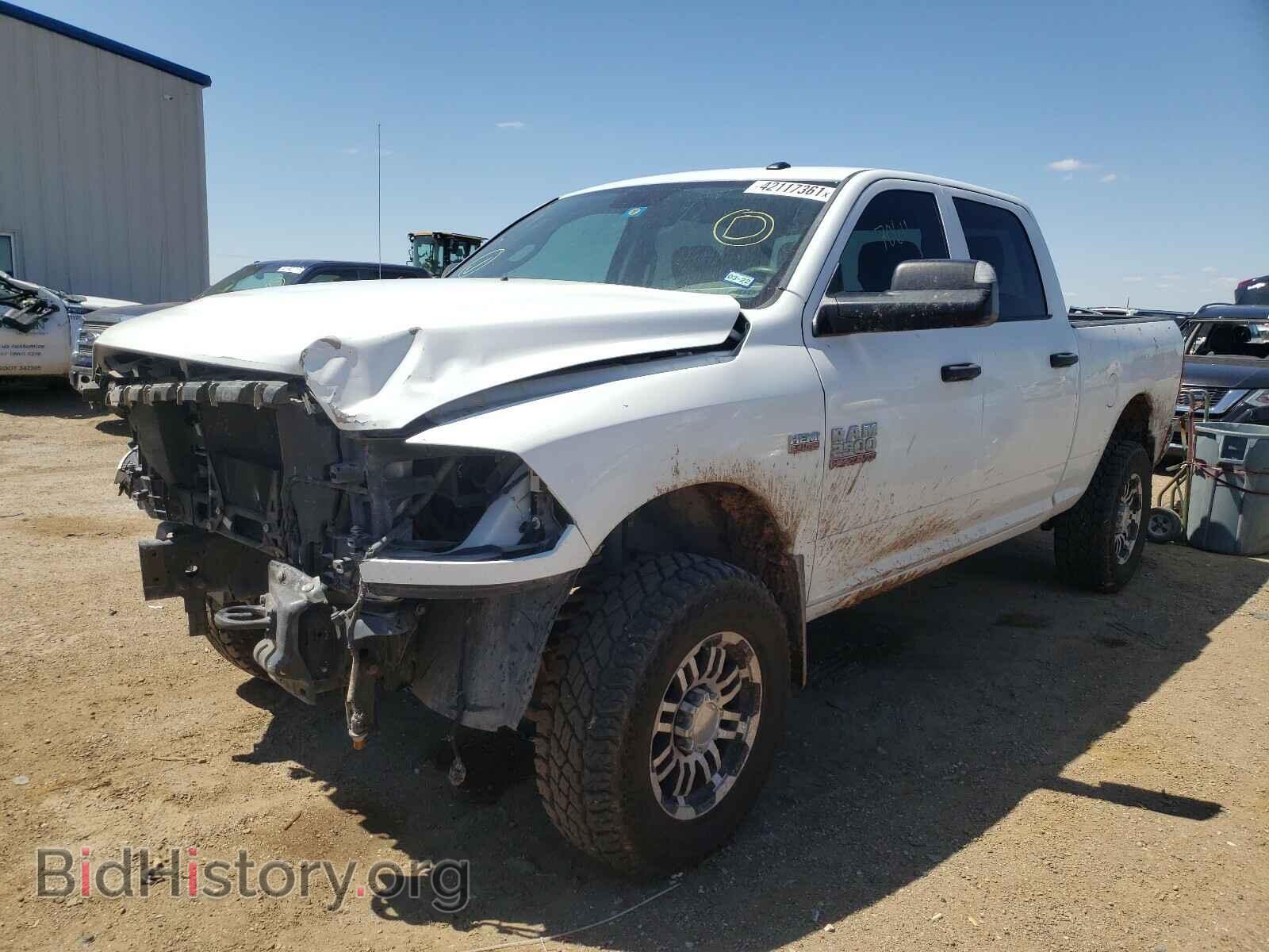 2016 RAM 2500 - VIN: 3C6UR5CJ2GG355581 - Photo 2