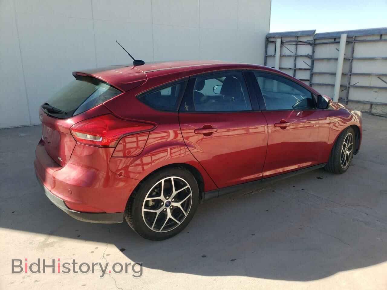 2017 FORD FOCUS - VIN: 1FADP3M2XHL332697 - Фото 3