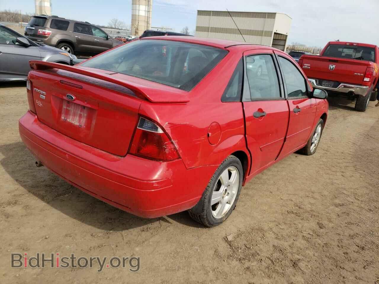 2007 FORD FOCUS - VIN: 1FAHP34N27W259902 - Фото 3