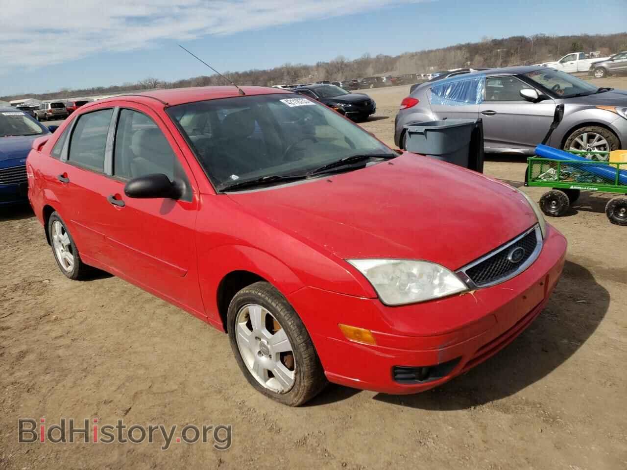 2007 FORD FOCUS - VIN: 1FAHP34N27W259902 - Фото 4