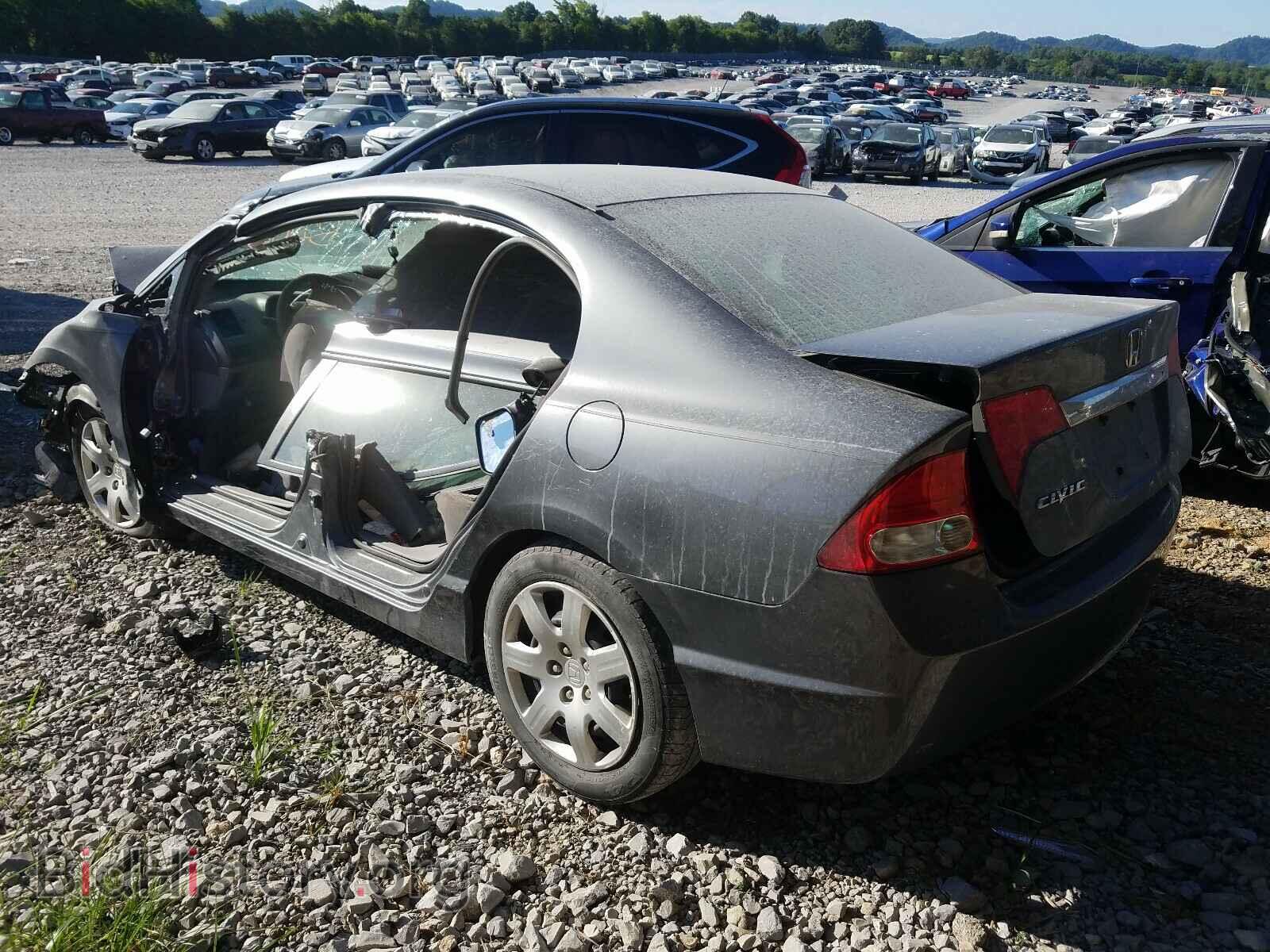 2010 HONDA CIVIC - VIN: 19XFA1F5XAE087155 - Фото 3