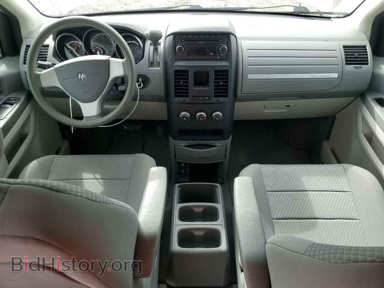 2010 DODGE CARAVAN - VIN: 2D4RN4DE0AR289915 - Photo 8