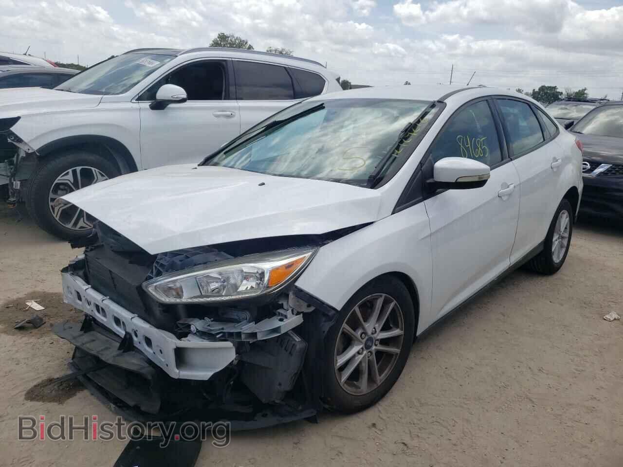 2017 FORD FOCUS - VIN: 1FADP3F28HL215925 - Фото 2