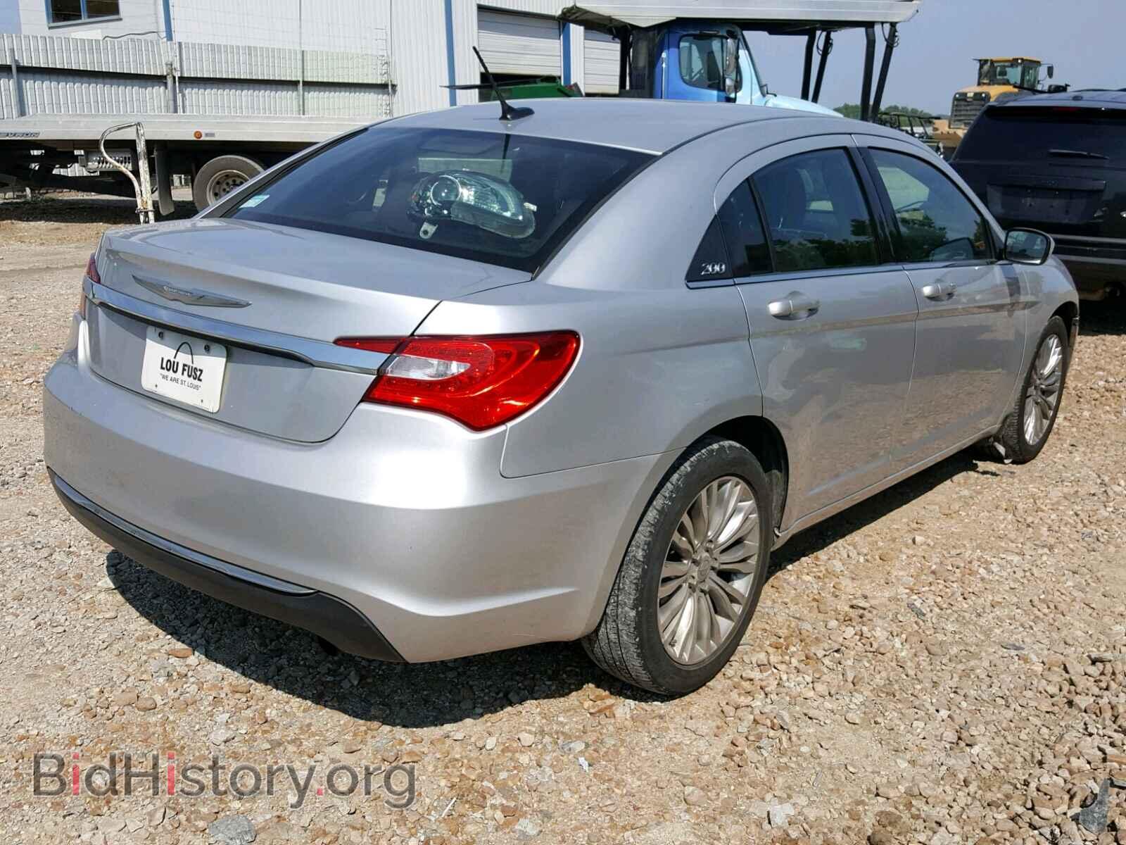 2012 CHRYSLER 200 - VIN: 1C3CCBAB3CN218266 - Фото 4