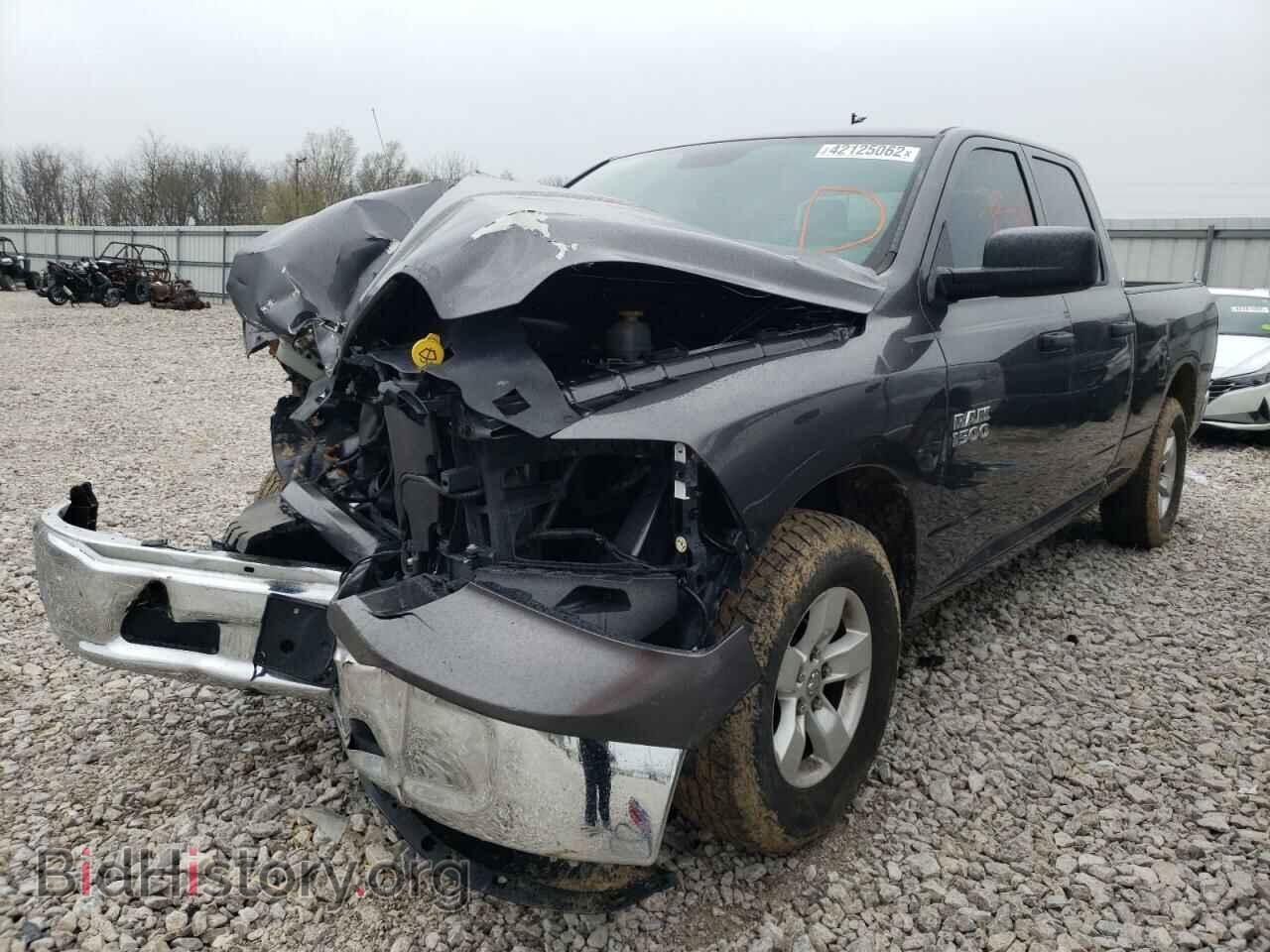 2017 RAM 1500 - VIN: 1C6RR6FG4HS655418 - Фото 2
