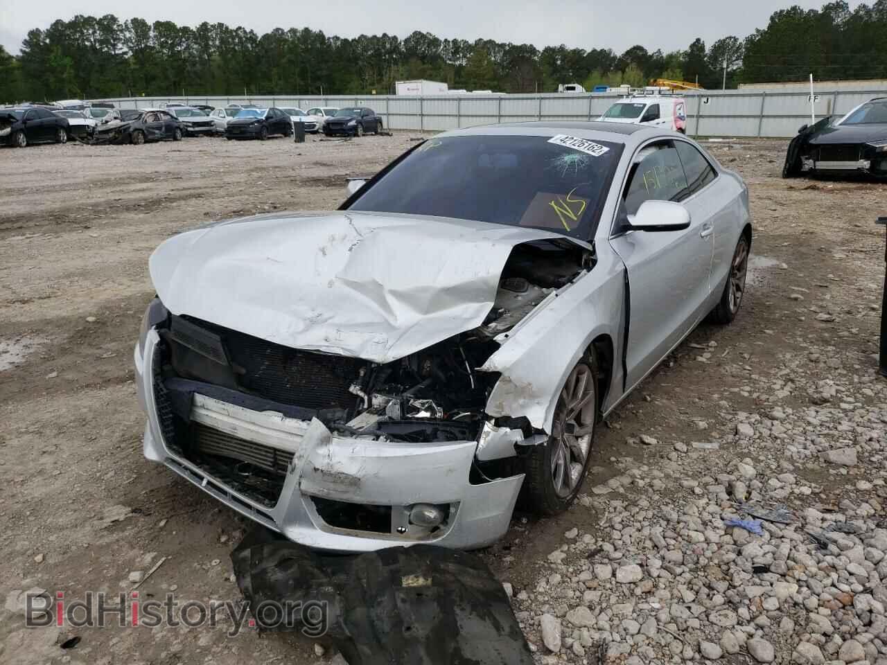 2011 AUDI A5 - VIN: WAUCFAFR5BA027972 - Фото 2