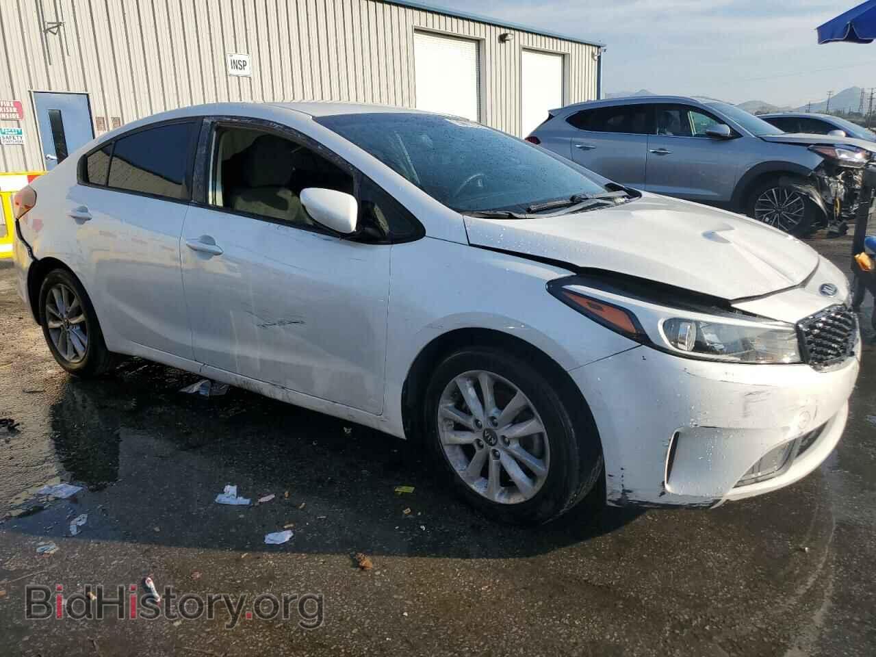 2017 KIA FORTE - VIN: 3KPFL4A7XHE006637 - Фото 4