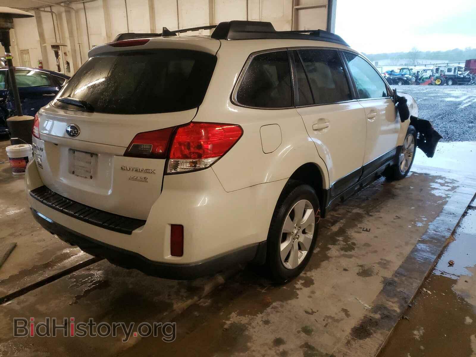 2011 SUBARU OUTBACK - VIN: 4S4BRBKC3B3424741 - Фото 4