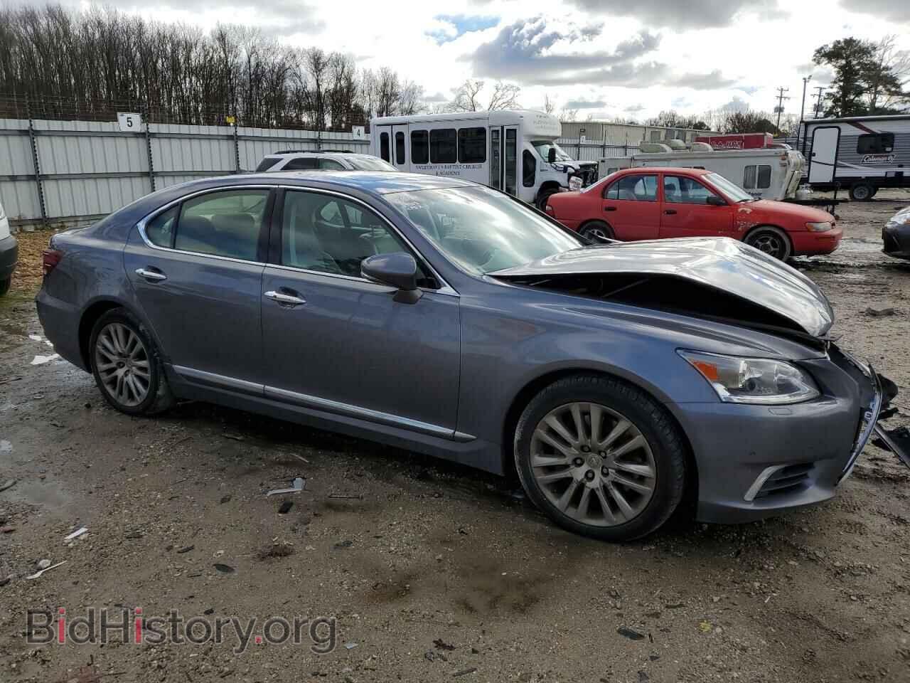 2016 LEXUS LS460 - VIN: JTHCL5EF3G5025890 - Photo 4