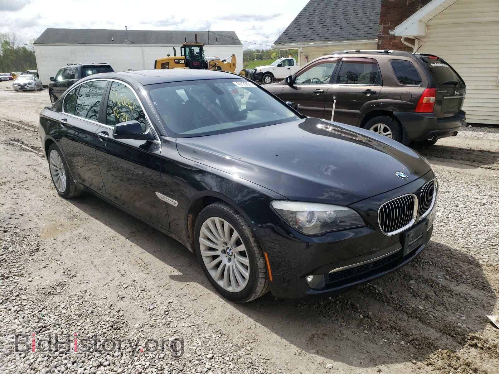 Photo WBAKC6C52CC396569 - BMW 7 SERIES 2012