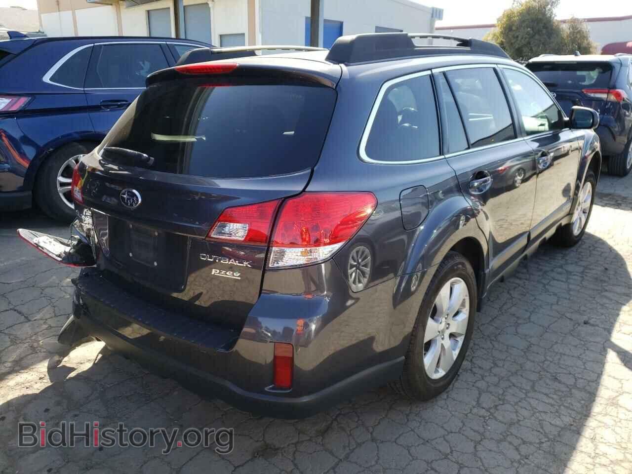 2011 SUBARU OUTBACK - VIN: 4S4BRBGC0B3362501 - Photo 4