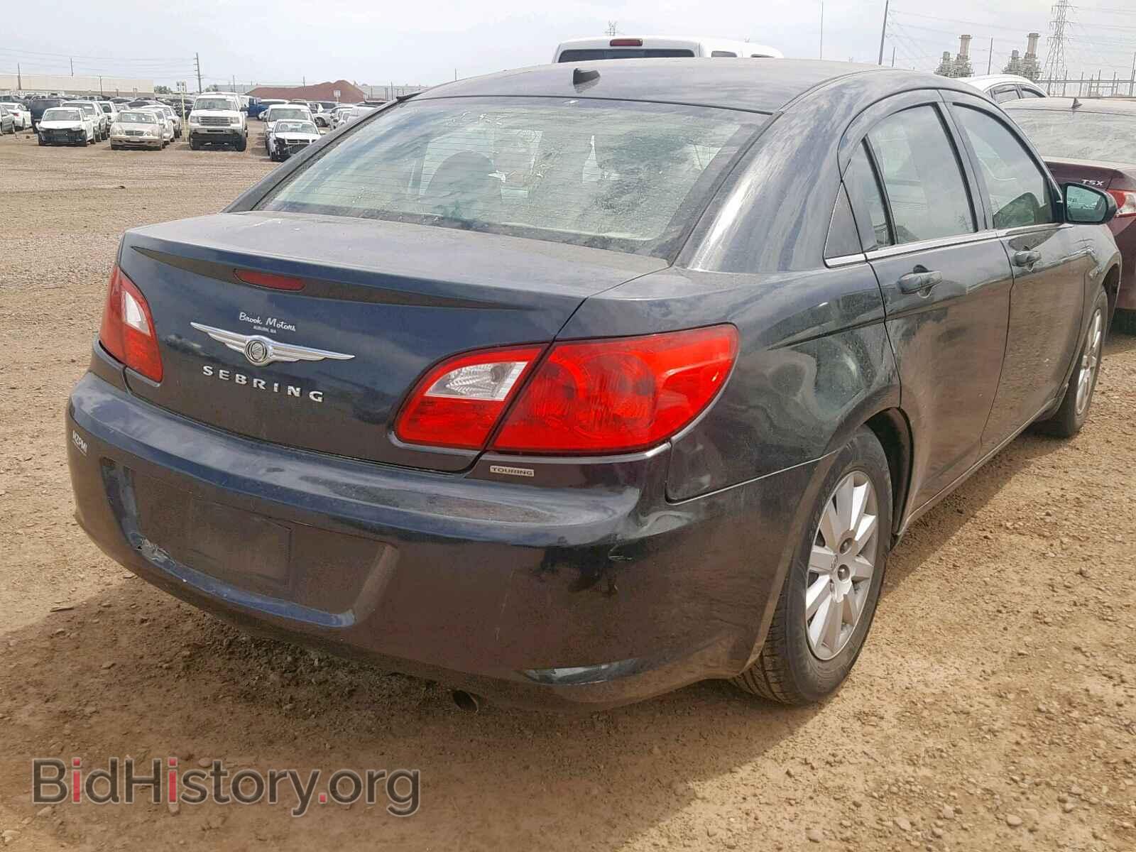2010 CHRYSLER SEBRING - VIN: 1C3CC4FB6AN185197 - Фото 4