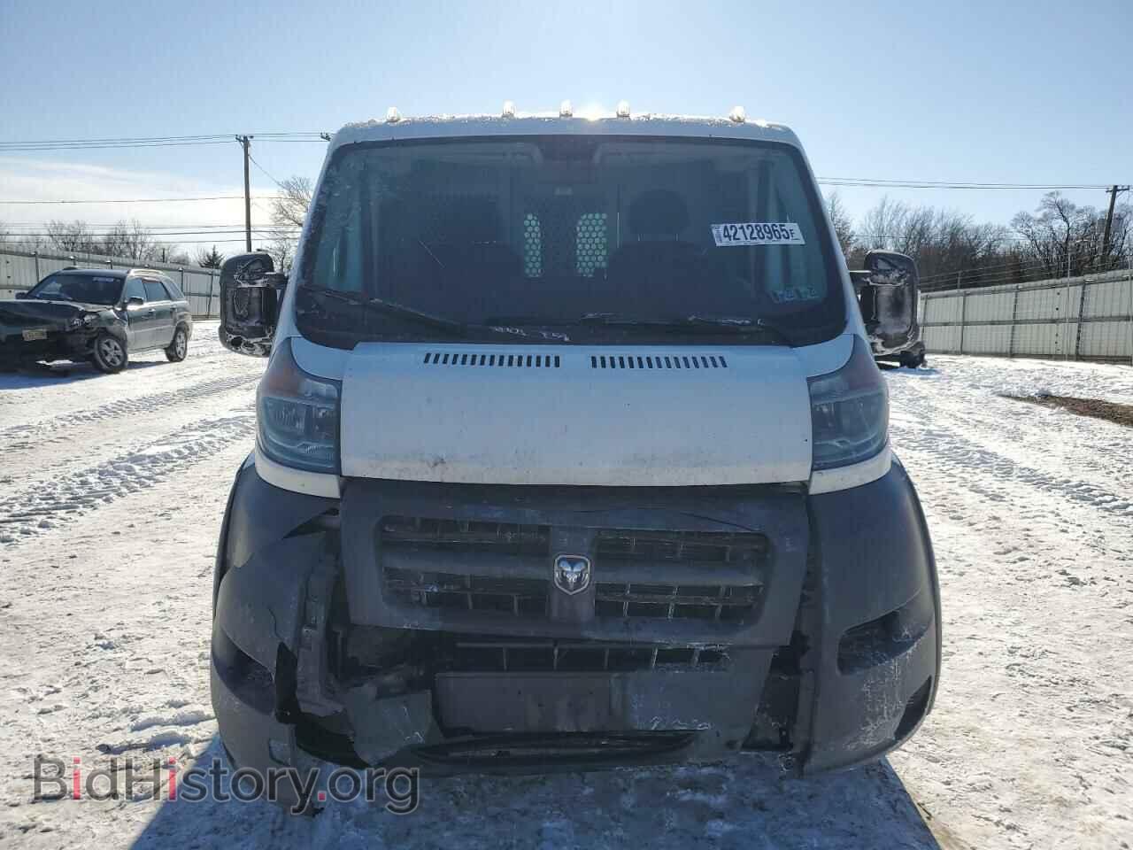2015 RAM All Models - VIN: 3C6TRVNG6FE516747 - Photo 5