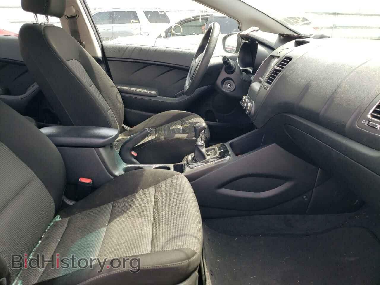 2017 KIA FORTE - VIN: 3KPFK4A77HE077524 - Фото 5
