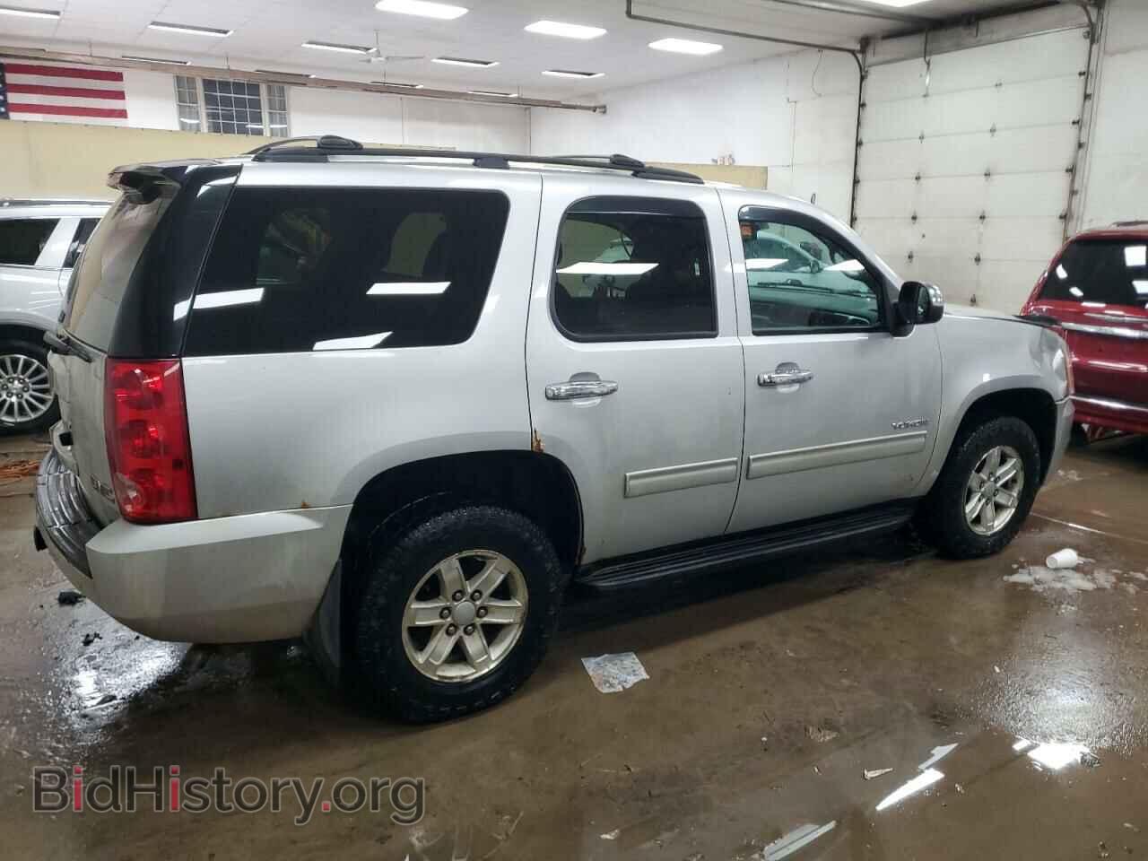 2011 GMC YUKON - VIN: 1GKS2AE0XBR195819 - Фото 3