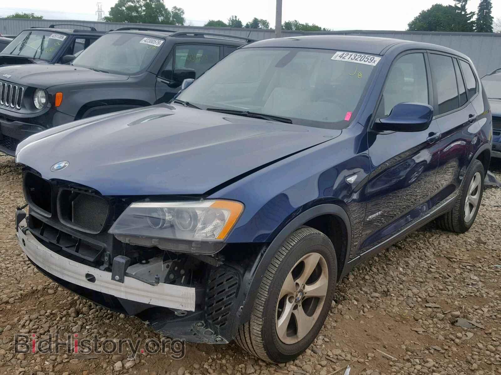 2011 BMW X3 - VIN: 5UXWX5C57BL713732 - Фото 2