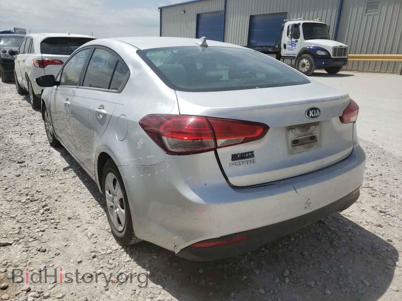 2017 KIA FORTE - VIN: 3KPFK4A78HE068461 - Фото 3