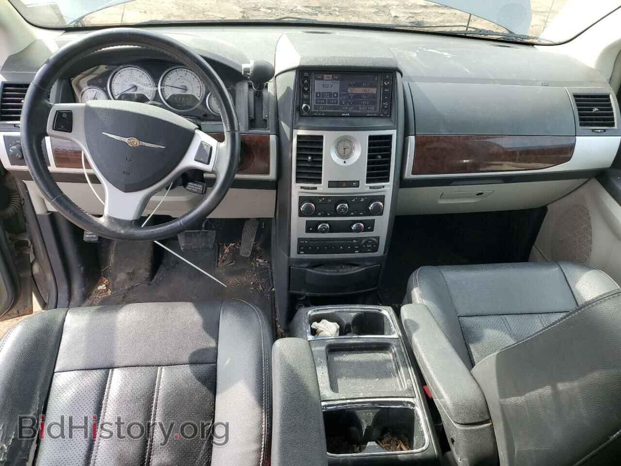 2009 CHRYSLER MINIVAN - VIN: 2A8HR54X89R661333 - Фото 8