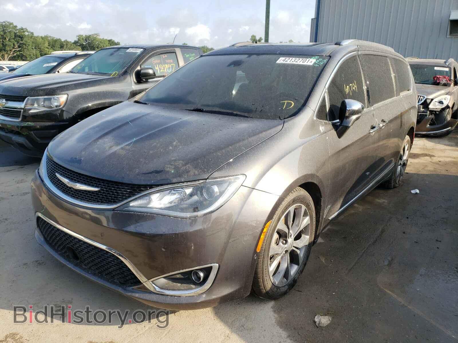 2017 CHRYSLER PACIFICA - VIN: 2C4RC1GG3HR533162 - Photo 2