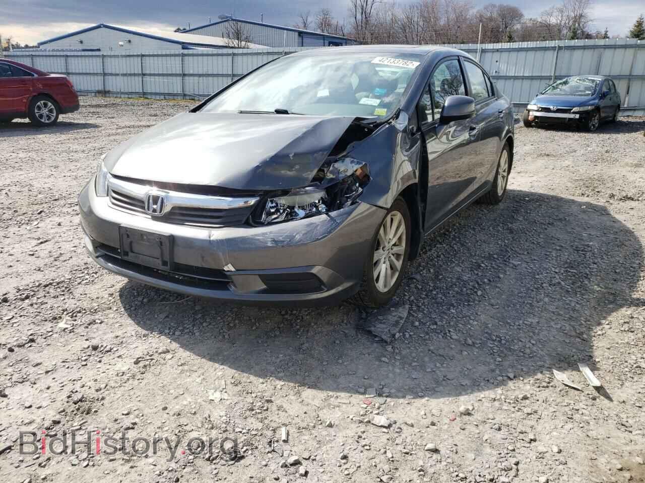 2012 HONDA CIVIC - VIN: 2HGFB2F82CH324856 - Photo 2